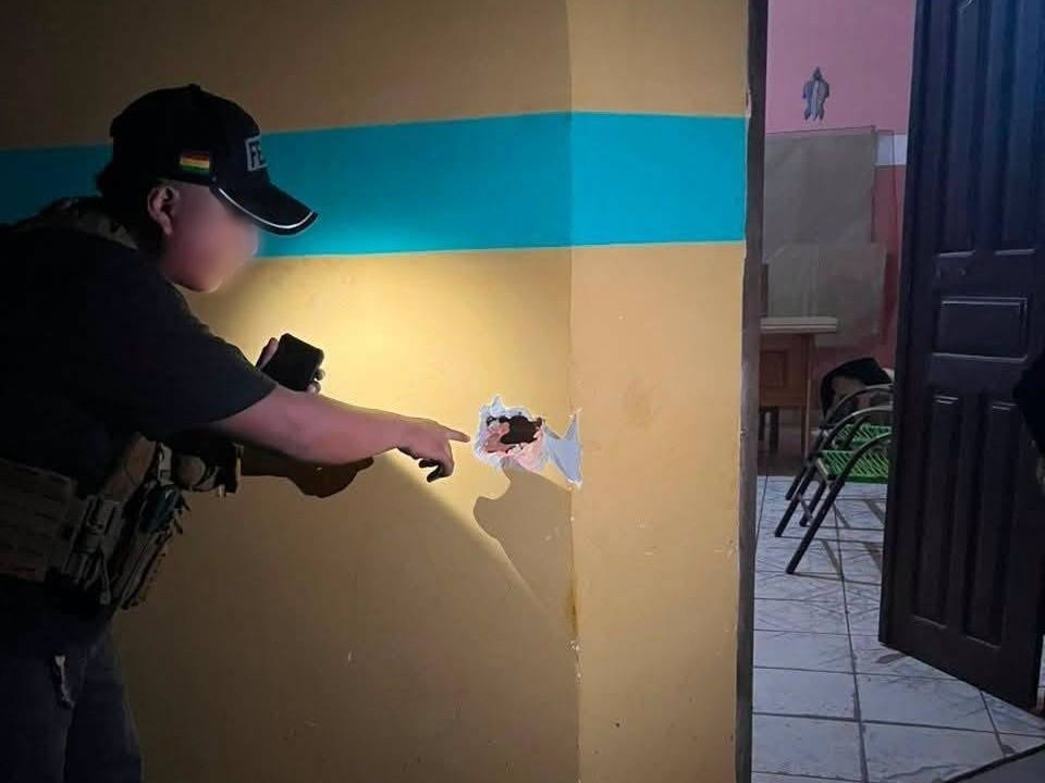 Brasileiros contratados para cometer assassinatos em San Matías são presos: são membros do Comando Vermelho.