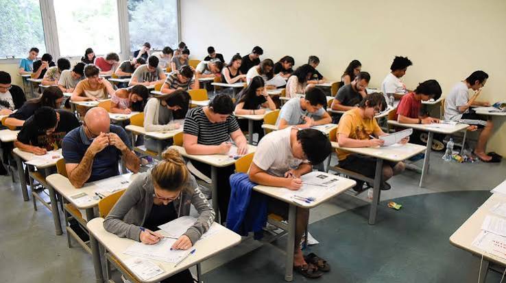 Sabe quais são os concursos públicos mais disputados da história? Confira!